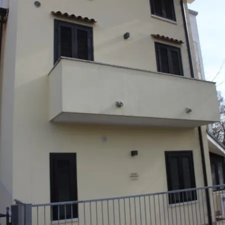 Alloggi Centrale-3
